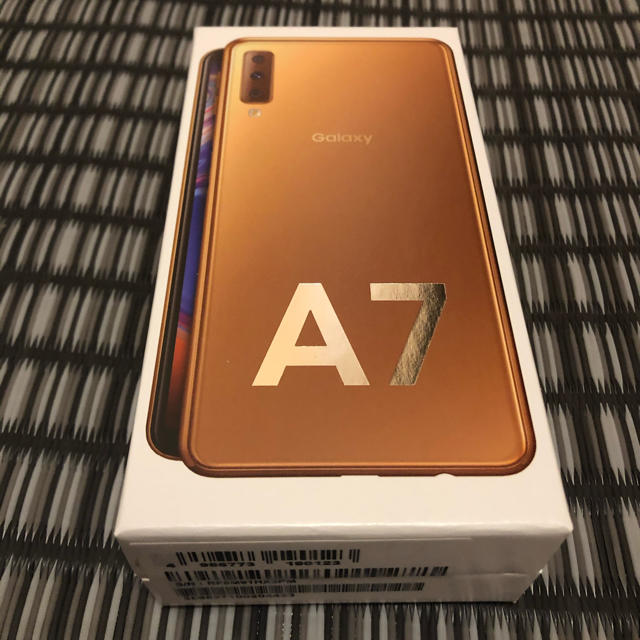 GALAXY A7 64GB ゴールド