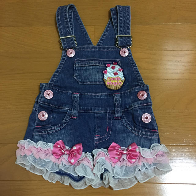 EARTHMAGIC(アースマジック)のアースマジック サロペット100 キッズ/ベビー/マタニティのキッズ服女の子用(90cm~)(パンツ/スパッツ)の商品写真