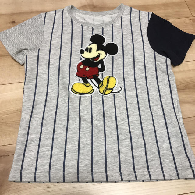 Disney(ディズニー)の140cm ディズニー　ミッキー　Tシャツ キッズ/ベビー/マタニティのキッズ服男の子用(90cm~)(Tシャツ/カットソー)の商品写真