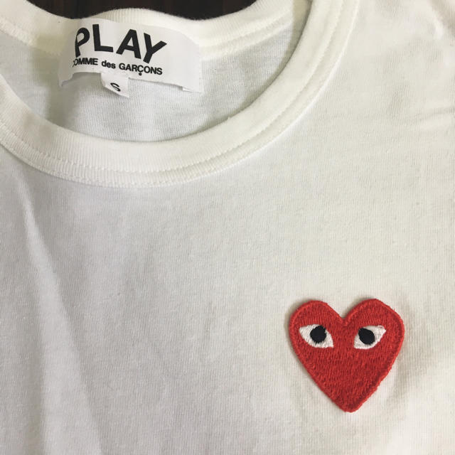 COMME des GARCONS(コムデギャルソン)のコムデギャルソン Tシャツ PLAY レディースのトップス(Tシャツ(半袖/袖なし))の商品写真