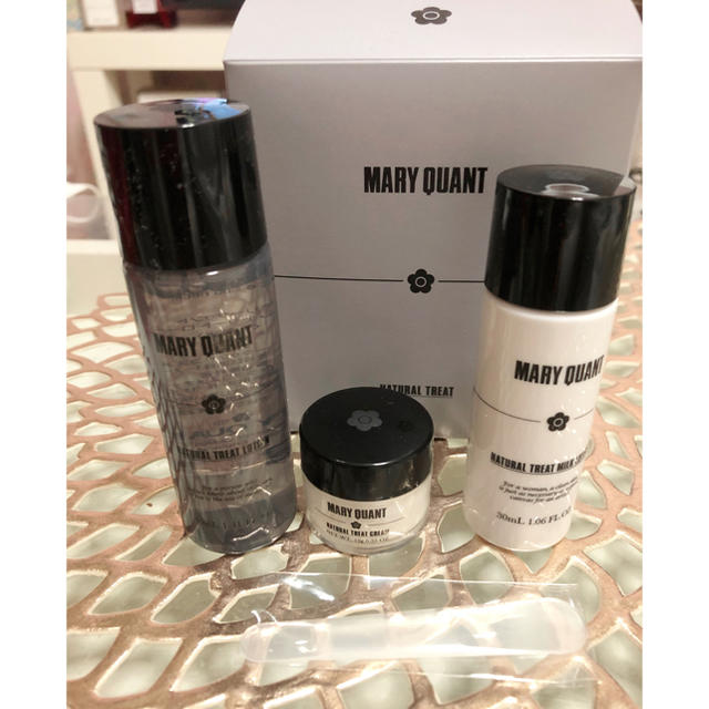 MARY QUANT(マリークワント)のMARY QUANU  トラベルセット コスメ/美容のスキンケア/基礎化粧品(化粧水/ローション)の商品写真