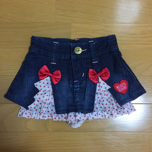 EARTHMAGIC(アースマジック)のアースマジック インパン付きスカート キッズ/ベビー/マタニティのキッズ服女の子用(90cm~)(スカート)の商品写真