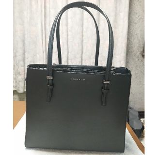 チャールズアンドキース(Charles and Keith)の少しだけ値下げしました‼️2WAYリクルートバック(ショルダーバッグ)