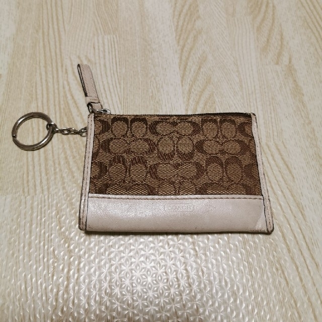 COACH(コーチ)のCOACHパスケース レディースのファッション小物(名刺入れ/定期入れ)の商品写真