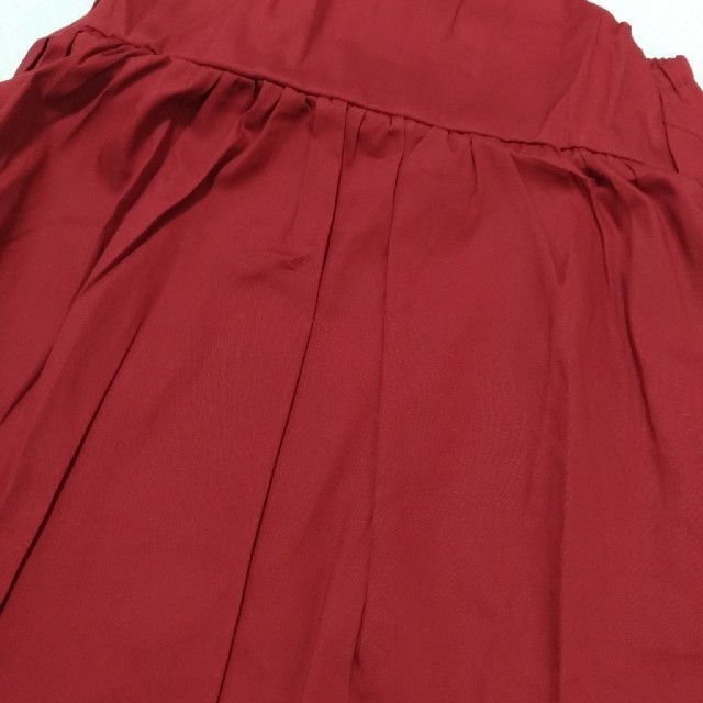 ワンピース　赤　100　フリル　スカート キッズ/ベビー/マタニティのキッズ服女の子用(90cm~)(ワンピース)の商品写真