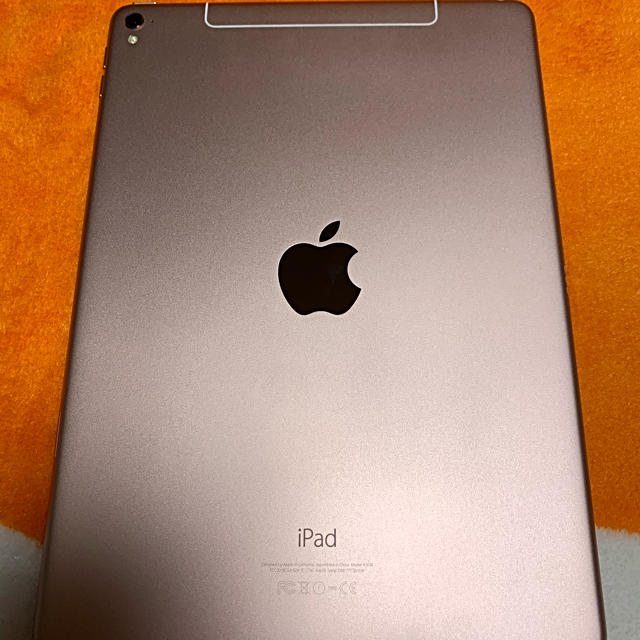 iPad (第6世代) 32GB Wi-Fi+Cellular SIMフリー