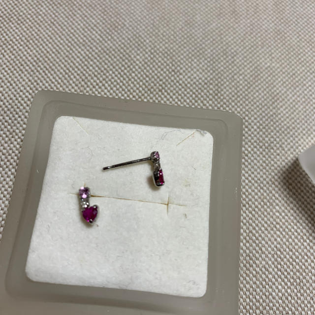 専用ELLE ピアスK18WG 専用ELLE ピアスK18WG