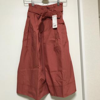 ユニクロ(UNIQLO)の新品ユニクロ　ハイウエストベルデッドフレアミディスカート(ロングスカート)