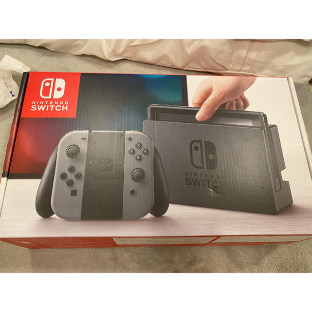 Nintendo Switch(ニンテンドースイッチ)の本日だけ値下げ！Nintendo Switch【モンハンソフト付】スイッチ エンタメ/ホビーのゲームソフト/ゲーム機本体(家庭用ゲーム機本体)の商品写真