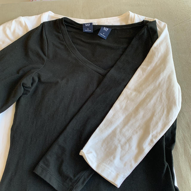 GAP(ギャップ)のgap⭐️七分袖カットソー⭐️白と黒のセット！Sサイズ メンズのトップス(Tシャツ/カットソー(七分/長袖))の商品写真