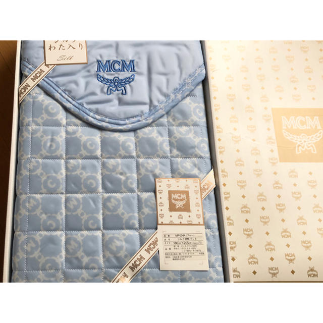 MCM(エムシーエム)のMCM シルク混敷パット キッズ/ベビー/マタニティの寝具/家具(敷パッド)の商品写真