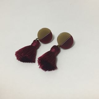 ピアス(ピアス)