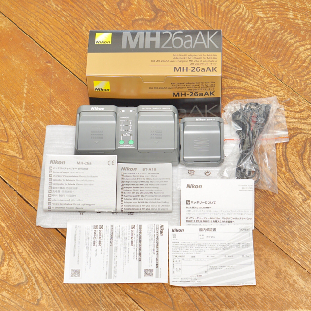 新品 国内正規品 Nikon MH-26aAK 無記入保証書ニコン