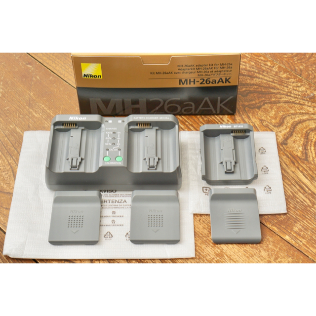 Nikon - 新品 国内正規品 Nikon MH-26aAK 無記入保証書ニコンの通販 by
