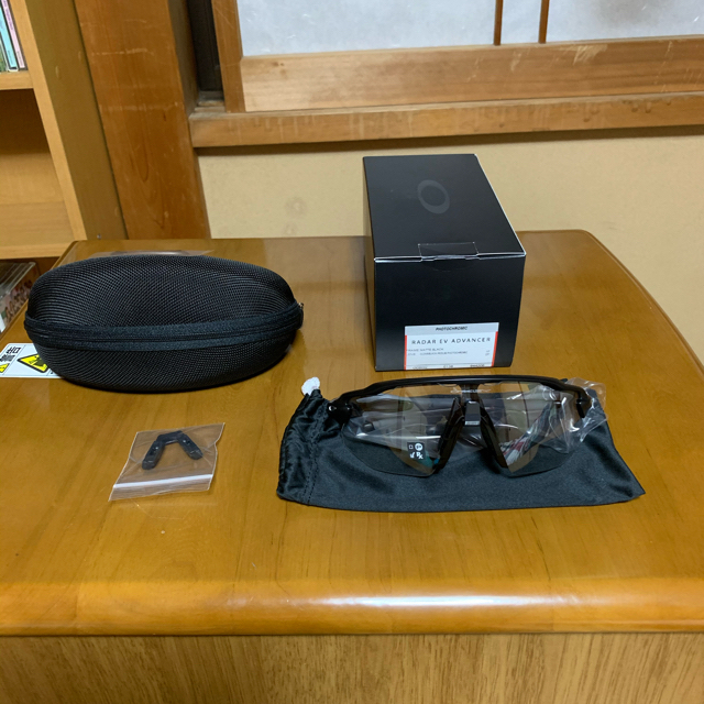 Oakley(オークリー)のOakley(オークリー)Radar EV Advancer 調光レンズ スポーツ/アウトドアの自転車(ウエア)の商品写真