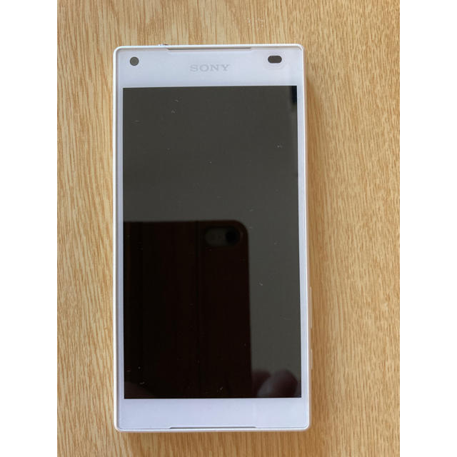 NTTdocomo(エヌティティドコモ)のdocomo Xperia Z5 Compact SO-02H ジャンク スマホ/家電/カメラのスマートフォン/携帯電話(スマートフォン本体)の商品写真