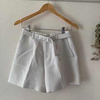 ビューティアンドユースユナイテッドアローズ(BEAUTY&YOUTH UNITED ARROWS)のショートパンツ　キュロット　ベージュ(ショートパンツ)