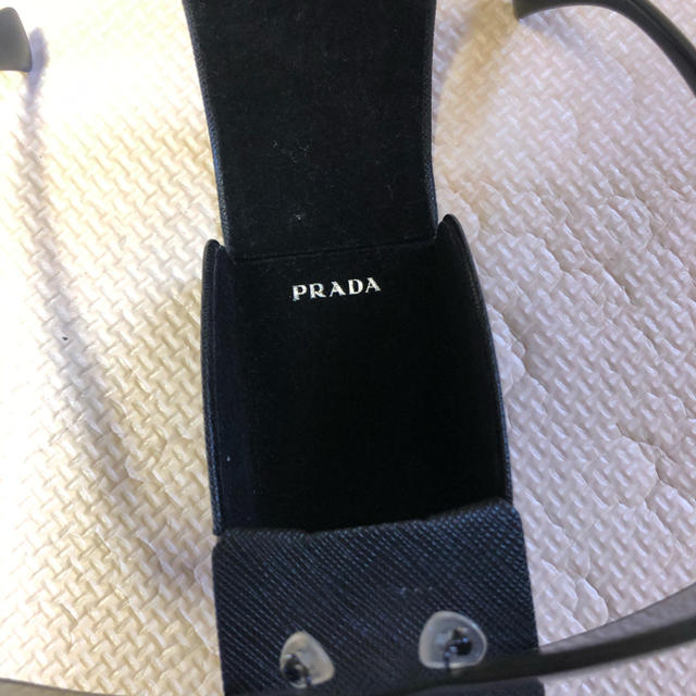 PRADA サングラス