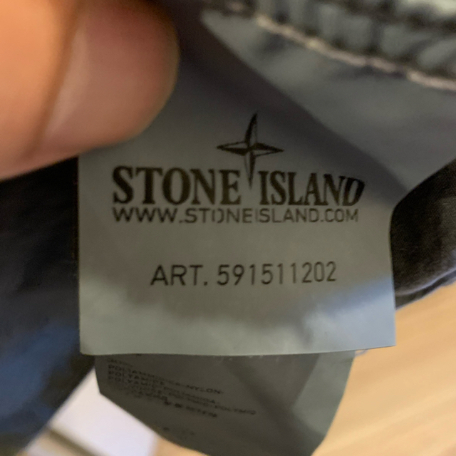 STONE ISLAND(ストーンアイランド)のSTONE ISLAND シャツ　フード　Lサイズ メンズのトップス(シャツ)の商品写真