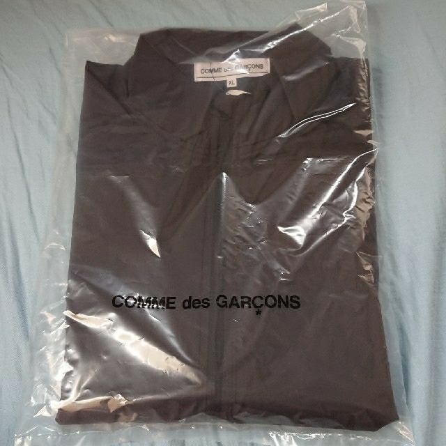 COMME des GARCONS(コムデギャルソン)のギャルソン   emergency special  ジャケット Ｔ  XL メンズのジャケット/アウター(ナイロンジャケット)の商品写真