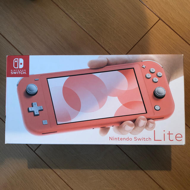 ゲームソフトゲーム機本体Nintendo Switch NINTENDO SWITCH コーラル