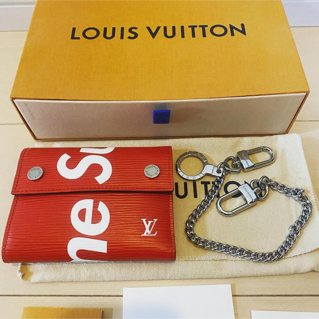 【おすすめ】 LOUIS VUITTON - supreme  louis vuitton ミニウォレット　エピ　赤 折り財布