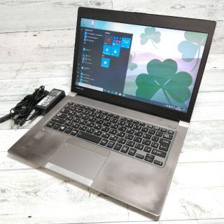 トウシバ(東芝)の高速起動！ 東芝 win10 i3 4GB SSD128GB 13.3 wifi(ノートPC)