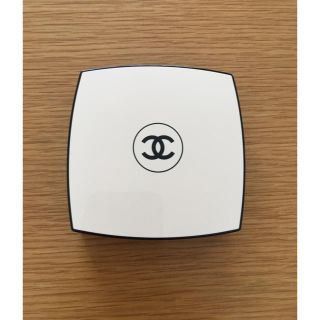 シャネル(CHANEL)の【茶々様専用】シャネル レ ベージュ プードゥル ベル ミン N 20(フェイスパウダー)