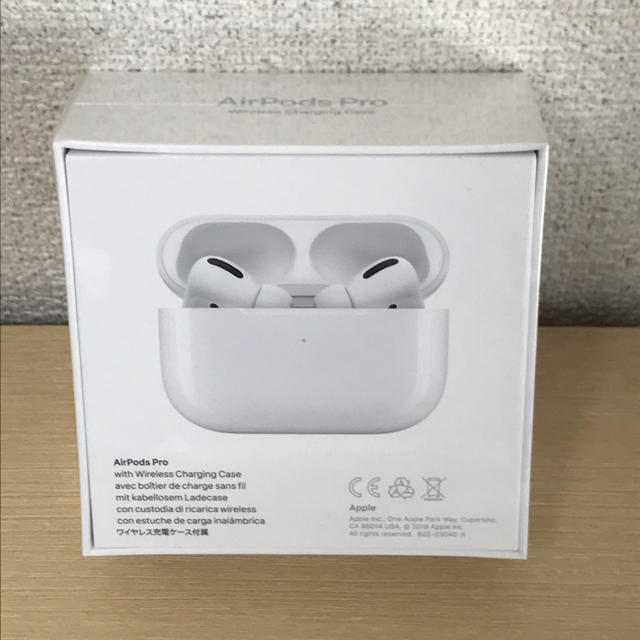 AirPodsPro 新品未開封 ヘッドフォン/イヤフォン AirPodsPro 新品未開封 ヘッドフォン/イヤフォン