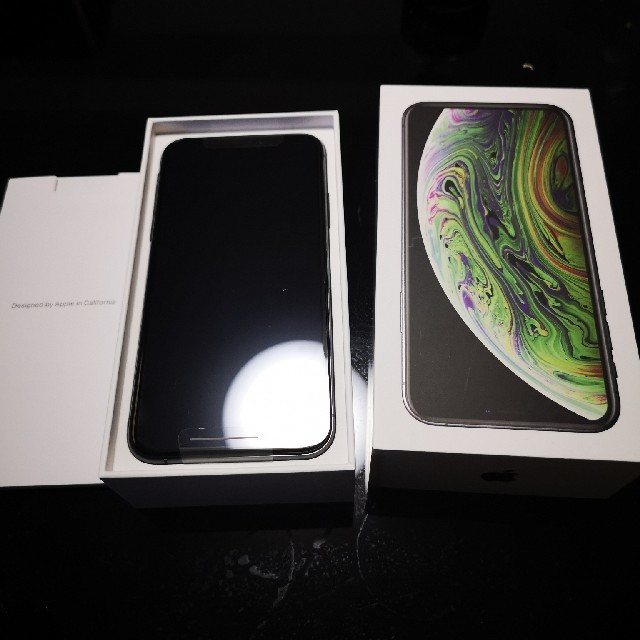 iPhone XS 512GB スペースグレイ　未使用品