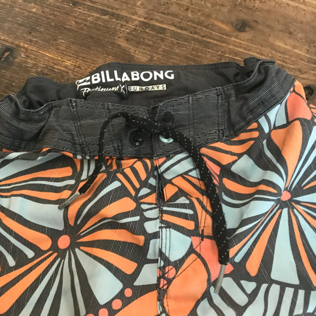 billabong(ビラボン)のビラボンキッズ水着130センチ〜140センチ キッズ/ベビー/マタニティのキッズ服男の子用(90cm~)(水着)の商品写真