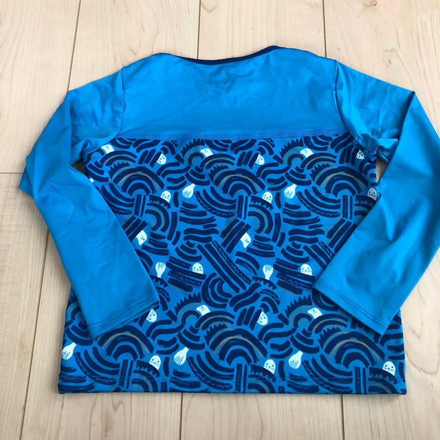 patagonia(パタゴニア)のパタゴニア　キッズ　ラッシュガード キッズ/ベビー/マタニティのキッズ服男の子用(90cm~)(水着)の商品写真