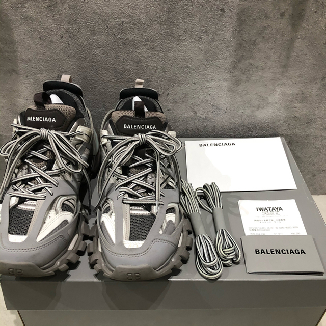 Balenciaga - 国内正規 BALENCIAGA track スニーカー バレンシアガの通販 by ばるばろ｜バレンシアガならラクマ