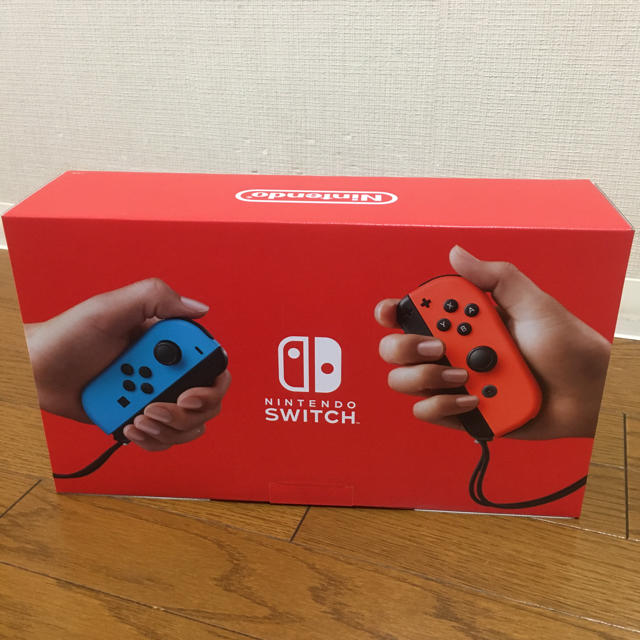 任天堂(ニンテンドウ)のNintendo Switch JOY-CON(L) ネオンブルー/(R) ネオ エンタメ/ホビーのゲームソフト/ゲーム機本体(家庭用ゲーム機本体)の商品写真