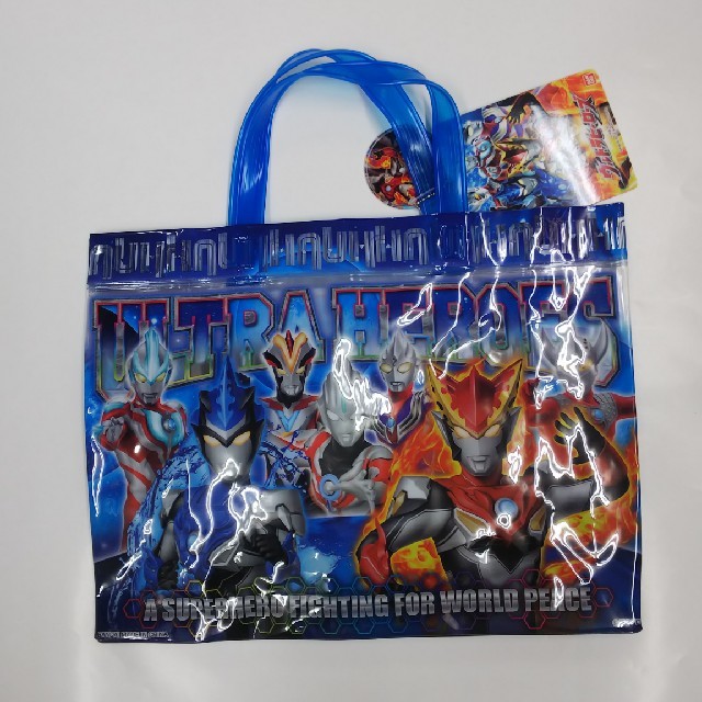 BANDAI(バンダイ)のウルトラHEROZプールバック キッズ/ベビー/マタニティのこども用バッグ(その他)の商品写真