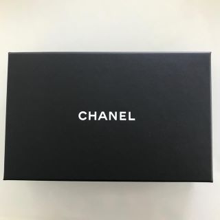 シャネル(CHANEL)のシャネル  空箱　カメリア付きリボン(ショップ袋)