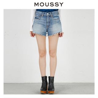 マウジー(moussy)のマウジー超美脚ハイウエストデニム美品送料込MoussyショートパンツDiesel(ショートパンツ)