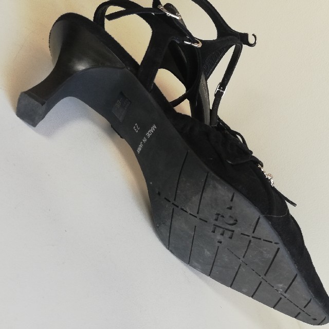 MELMO(メルモ)の美品!!MELMO メルモ 本革パンプス 23cm EE レディースの靴/シューズ(ハイヒール/パンプス)の商品写真