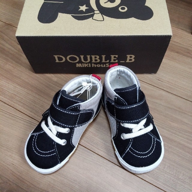 DOUBLE.B(ダブルビー)のミキハウス　ダブルビー　スニーカー　13.5 キッズ/ベビー/マタニティのベビー靴/シューズ(~14cm)(スニーカー)の商品写真