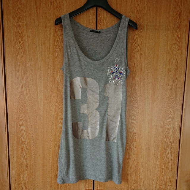 Sisley(シスレー)のSISLEY ロングノースリーブ レディースのトップス(カットソー(半袖/袖なし))の商品写真
