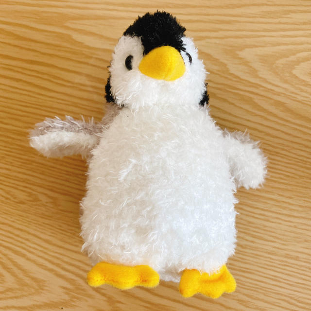 ペンギン ぬいぐるみ エンタメ/ホビーのおもちゃ/ぬいぐるみ(ぬいぐるみ)の商品写真