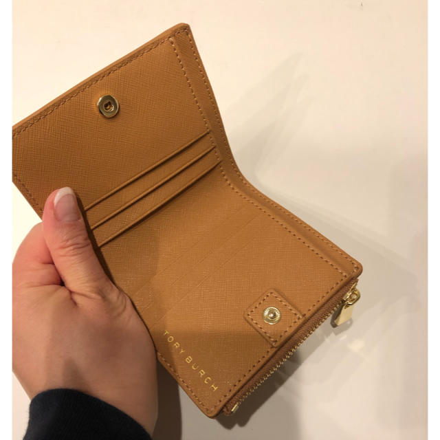 Tory Burch - 新品 TORY BURCH トリーバーチ 財布 二つ折り ベージュの ...