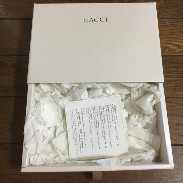 HACCI(ハッチ)のHACCI 化粧箱 レディースのバッグ(ショップ袋)の商品写真