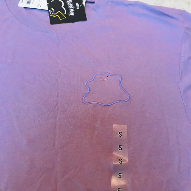UNIQLO(ユニクロ)のユニクロUT ポケモン　メタモン tｼｬﾂ Sサイズ レディースのトップス(Tシャツ(半袖/袖なし))の商品写真