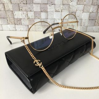 日本初の 新品 CHANEL シャネル メガネフレーム チェーン付き 金✖️黒