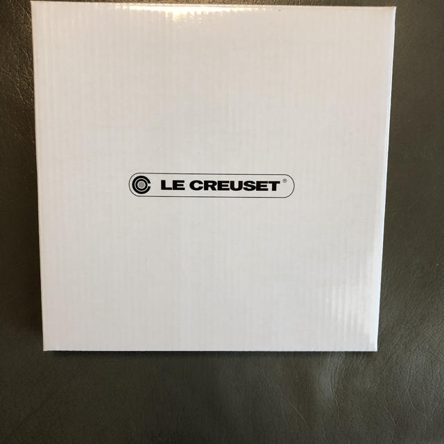 LE CREUSET(ルクルーゼ)のル・クルーゼ　ガラスプレート ハンドメイドの生活雑貨(キッチン小物)の商品写真