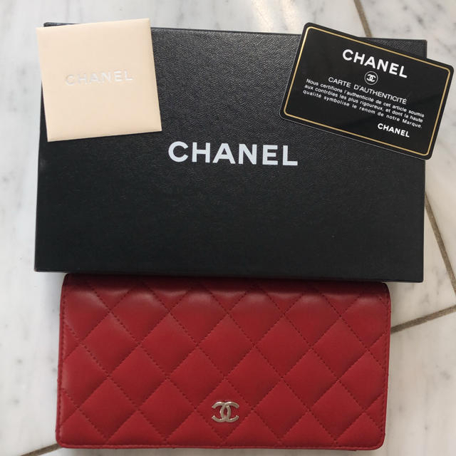 未使用品　CHANELマトラッセ長財布ファッション小物