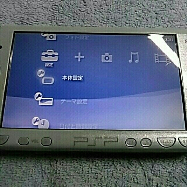 PlayStation Portable(プレイステーションポータブル)のnao様用　PSP 2000 エンタメ/ホビーのゲームソフト/ゲーム機本体(携帯用ゲーム機本体)の商品写真