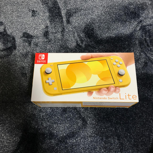 Nintendo Switch Lite イエロー