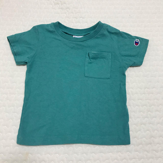 Champion(チャンピオン)のチャンピオン グリーンTシャツ キッズ/ベビー/マタニティのベビー服(~85cm)(Ｔシャツ)の商品写真